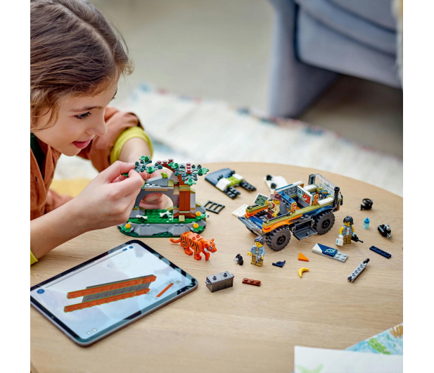 LEGO CITY 60426 Terenówka badacza dżungli - 1248570 - zdjęcie 11